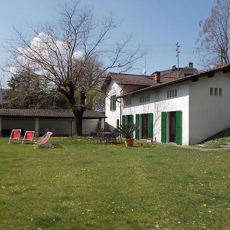 Casa Bianchi Villa Rovio Bagian luar foto