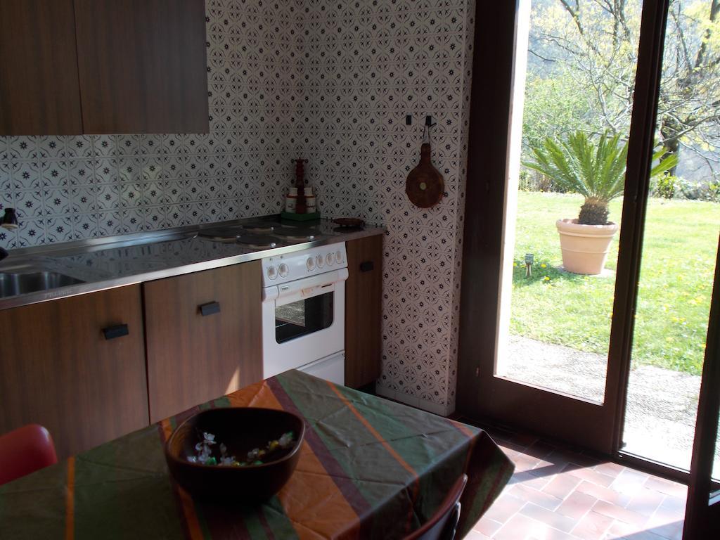 Casa Bianchi Villa Rovio Bagian luar foto